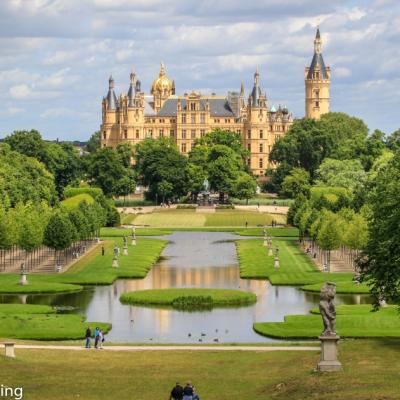 Schloss Mit Schlossgarten