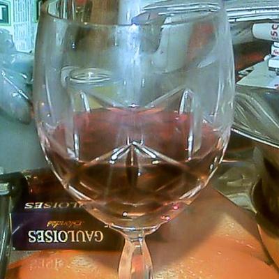 Vin Rouge Et Gauloises 2001